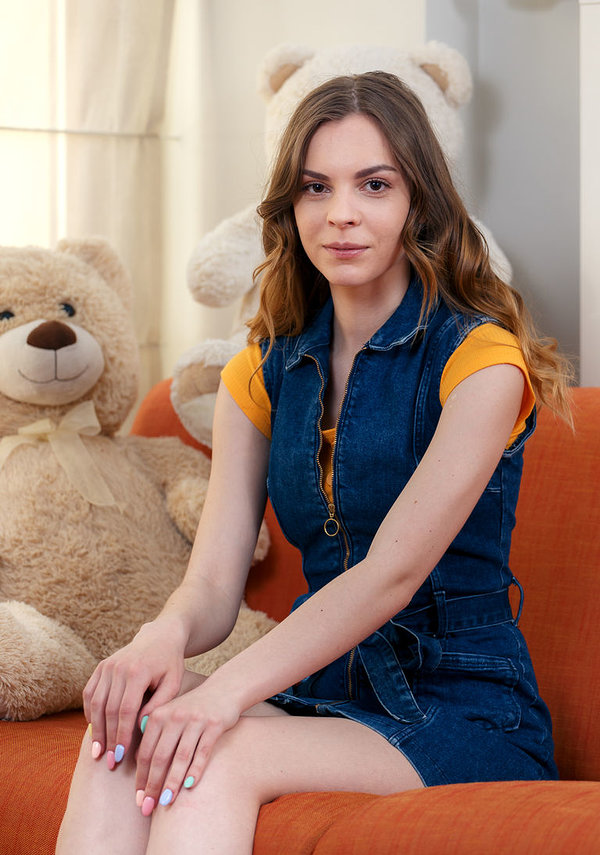 Саша, 23